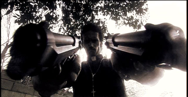 Stillbild ur Awaken the Dead, 01:66:42