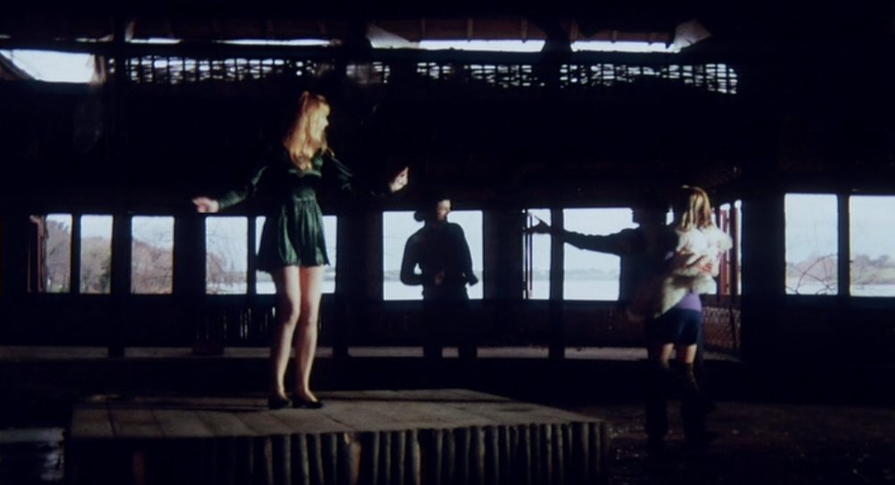 Stillbild ur A Bay of Blood, 01:53:42