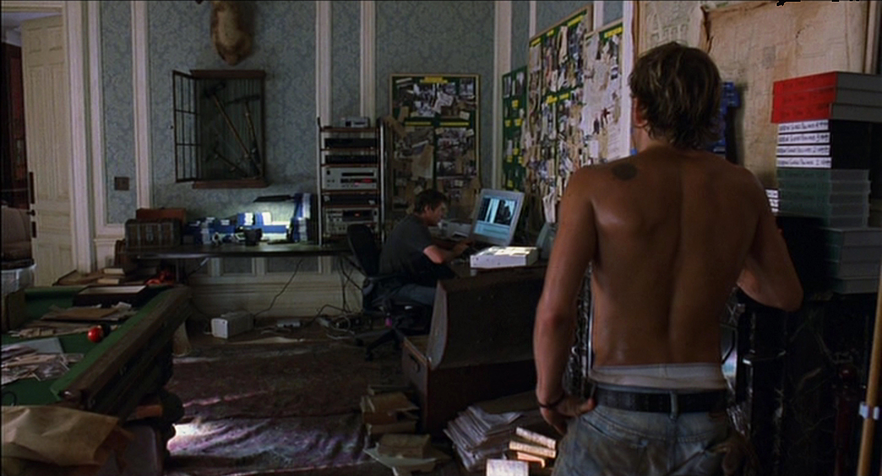 Stillbild ur Cold Creek Manor, 01:57:05
