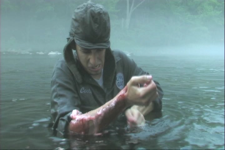 Stillbild ur Creature from the Hillbilly Lagoon, 01:33:28