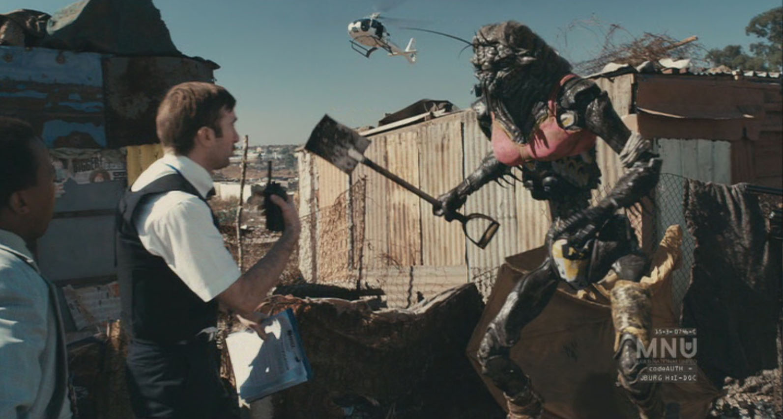 Stillbild ur District 9, 01:49:28