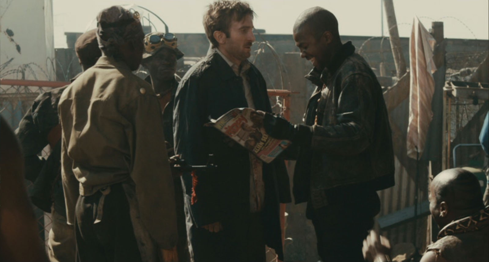 Stillbild ur District 9, 01:78:19