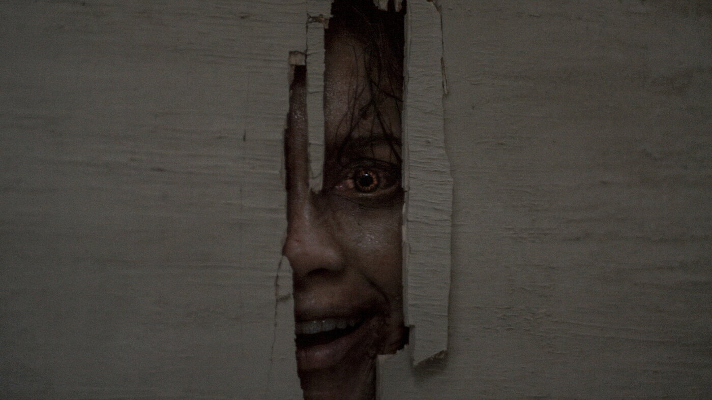 Stillbild ur Evil Dead Burn, 00:39:52