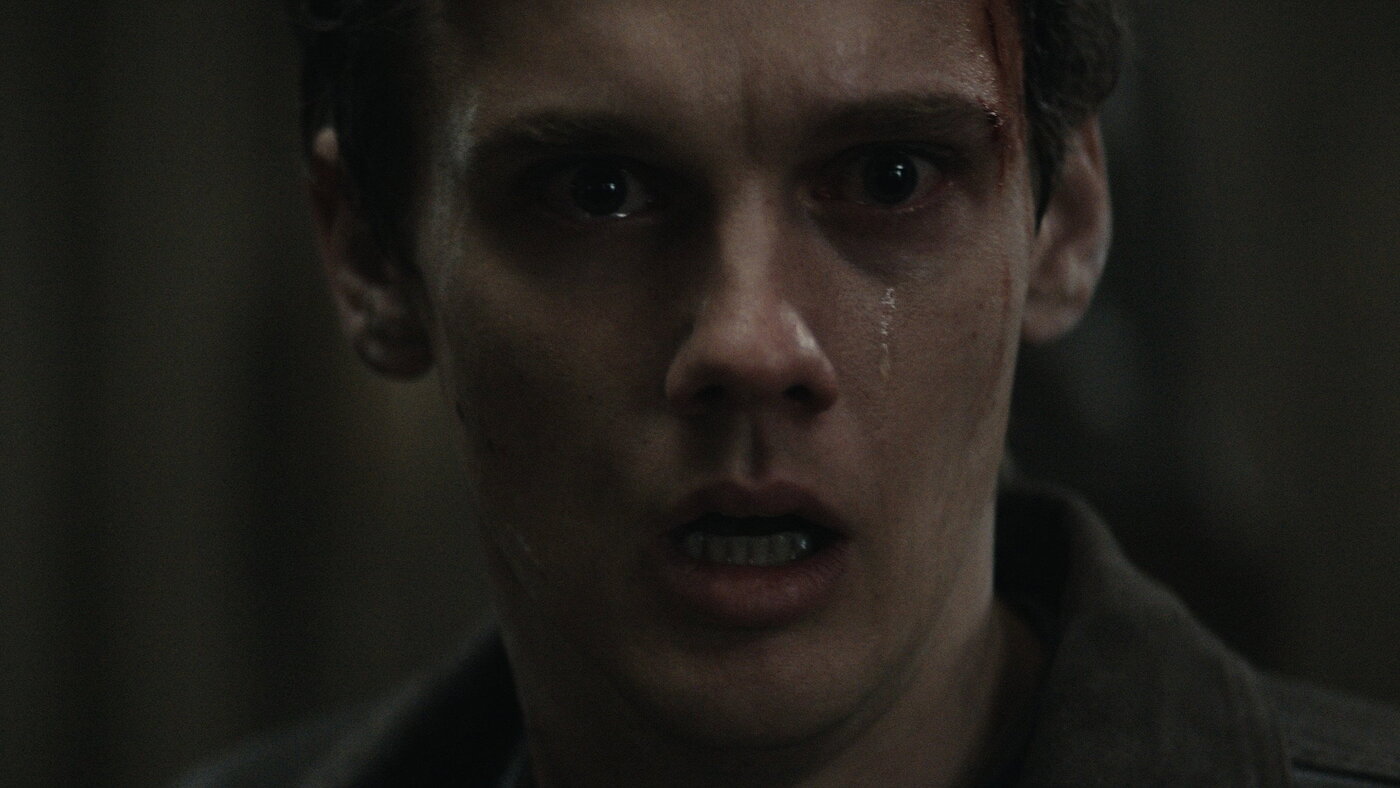 Stillbild ur Evil Dead Burn, 01:08:41