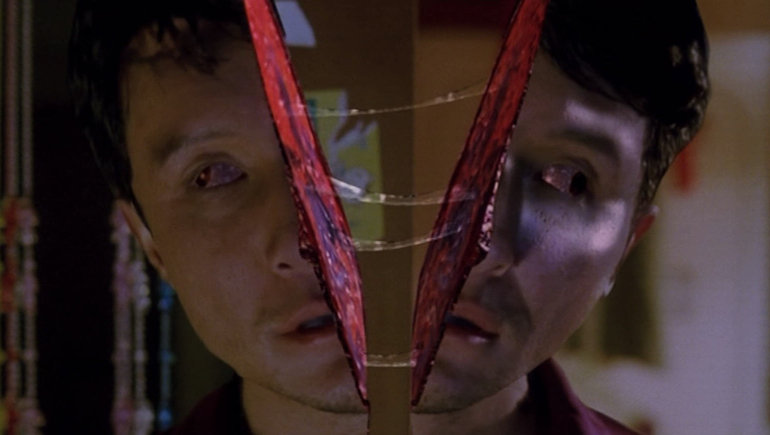 Stillbild ur Ichi the Killer, 01:45:51