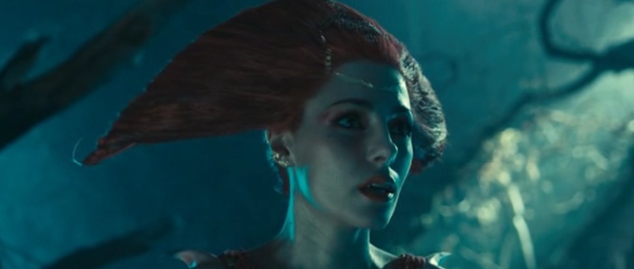 Stillbild ur Lesbian Vampire Killers, 01:54:19