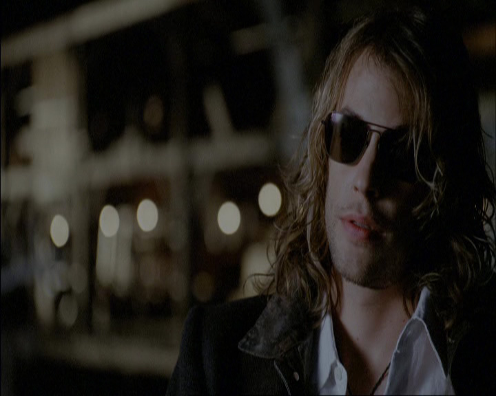 Stillbild ur Lost Boys: The Tribe, 01:34:51