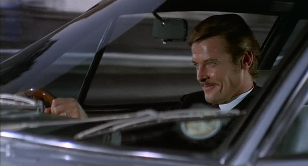 Stillbild ur Mannen som jagade sig själv, 01:16:37