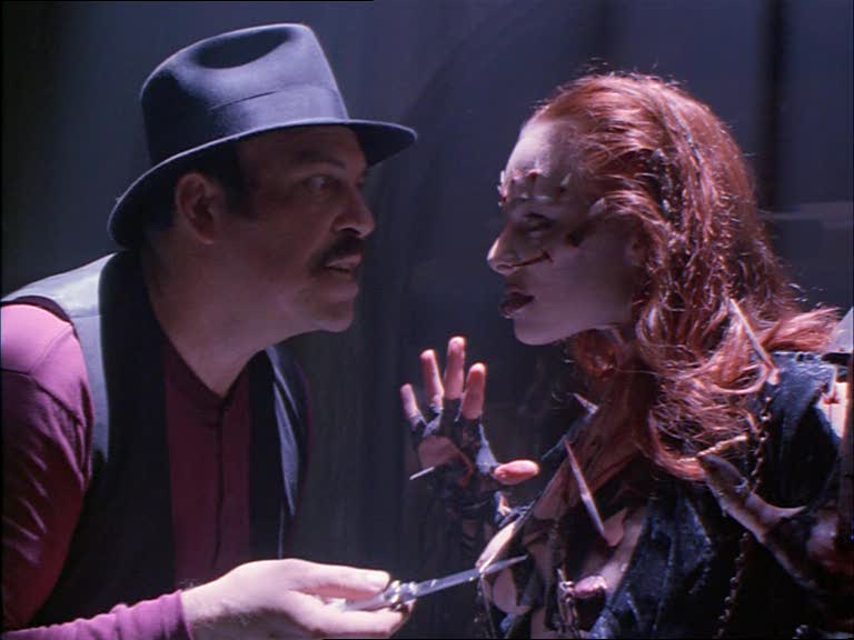 Stillbild ur Return of the Living Dead 3, 01:76:56