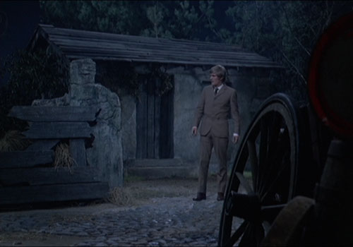 Stillbild ur Scars of Dracula, 01:41:28