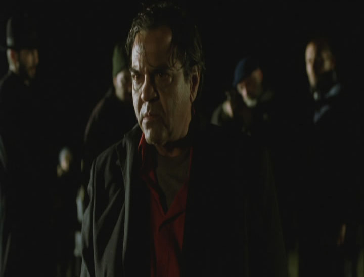 Stillbild ur Strigoi, 01:18:37