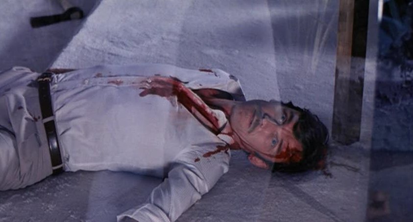Stillbild ur Tenebre, 01:78:33