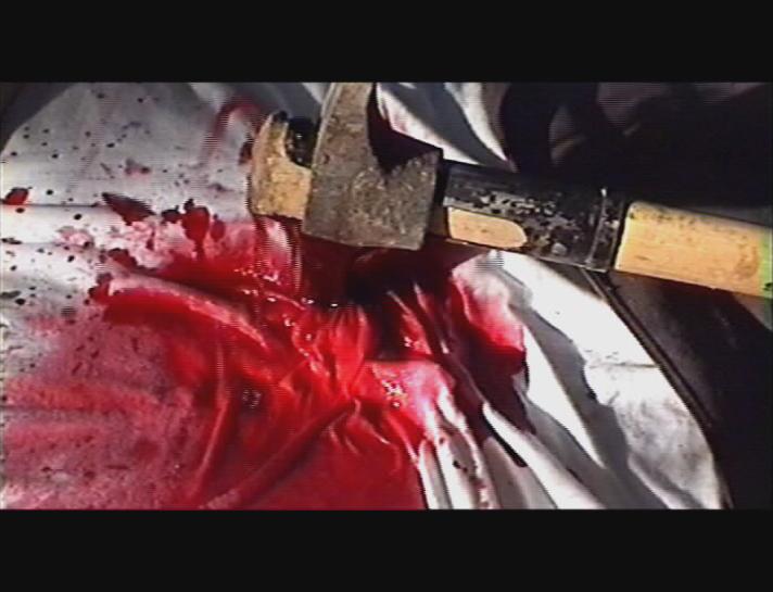 Stillbild ur The Butcher 2, 01:20:14