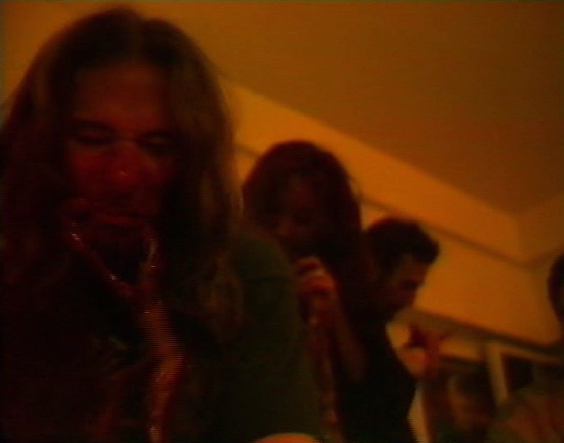 Stillbild ur Urban Flesh, 01:33:28